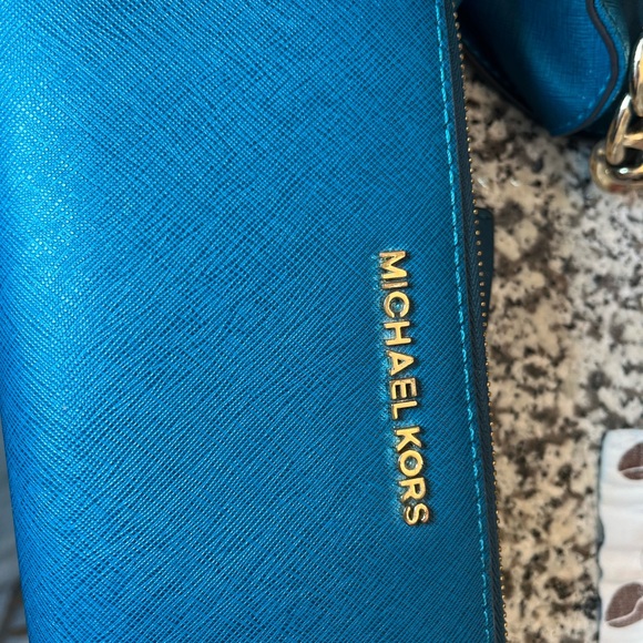 Michael Kors Teal Hamilton Satchel and Wallet Set! - Picture 12 of 16